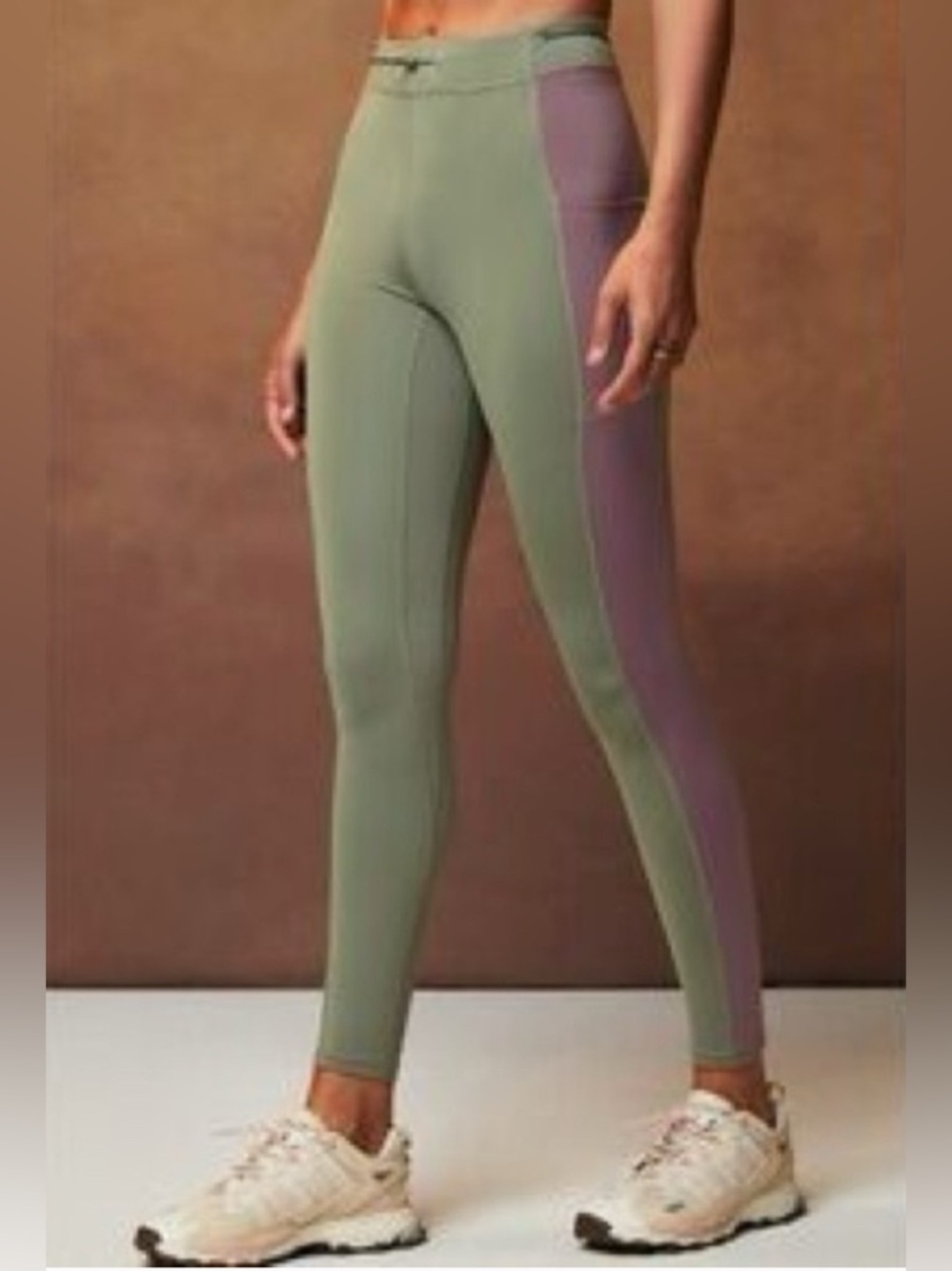 Fabletics Olive Green Leggings with Mauve Side Panels Size Medium